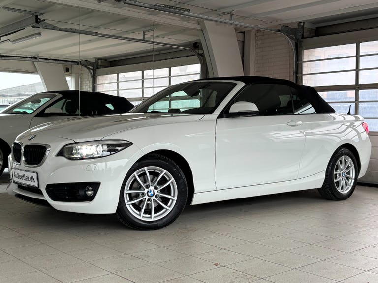 BMW 218i Cabriolet aut.