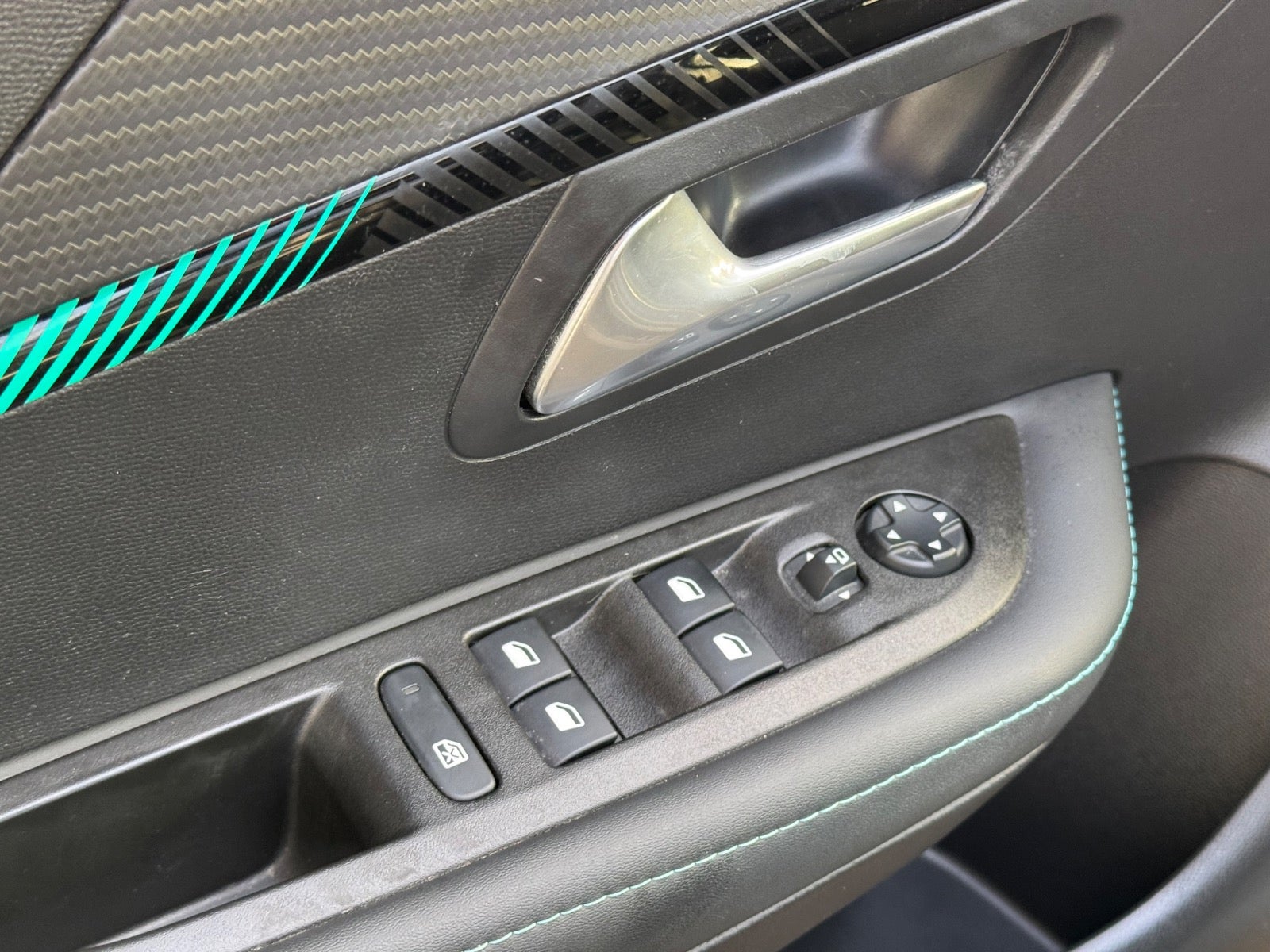 Billede af Peugeot 208 1,5 BlueHDi 100 Edition:210+