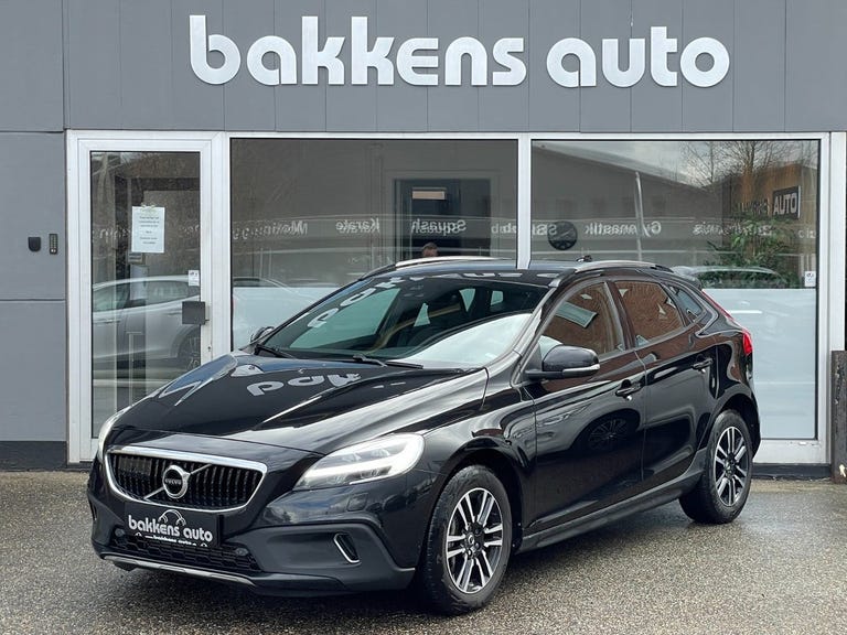 Volvo V40 CC D3 150 Momentum aut.