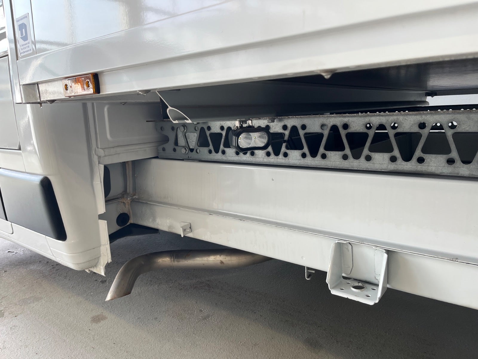 Billede af Peugeot Boxer 335 2,2 BlueHDi 140 L3 Premium EAT8