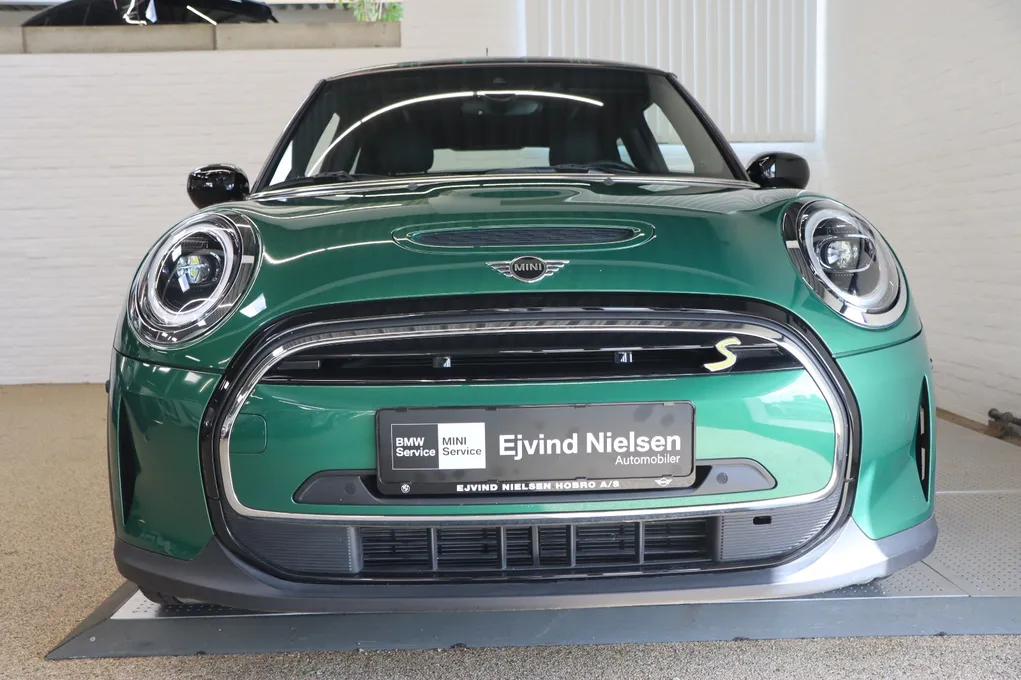 MINI Cooper SE Mosaert Edition