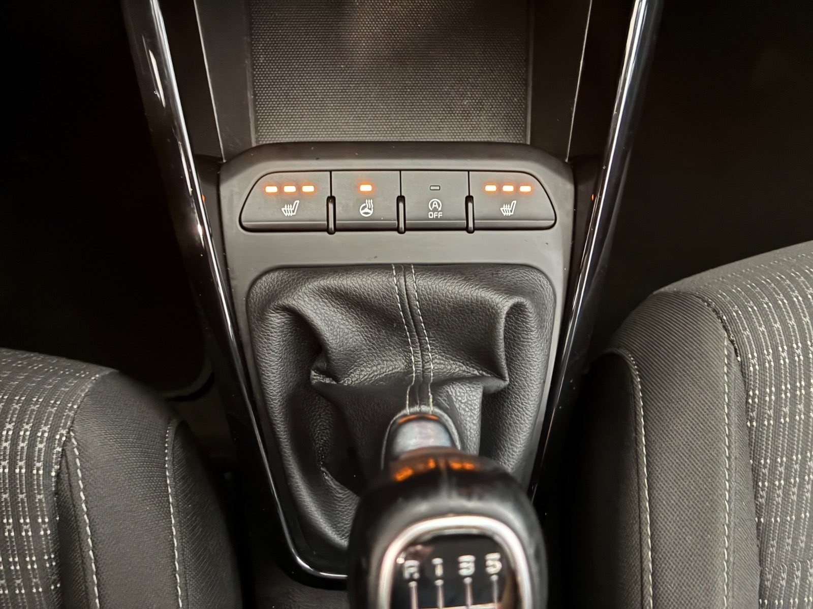 Kia Stonic T-GDi Attraction+