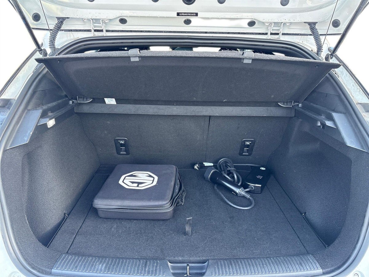 MG 4 Luxury billede 13