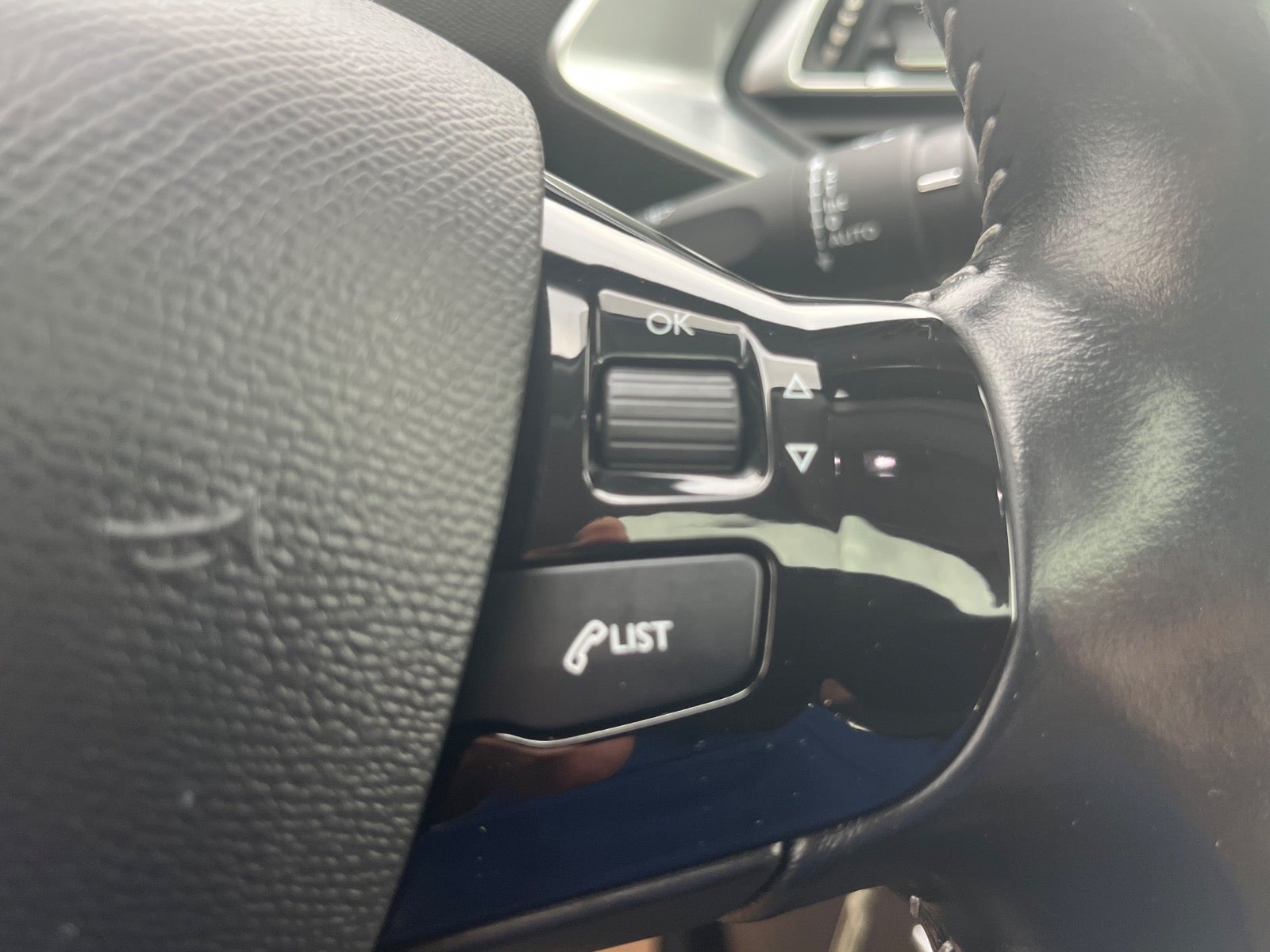 Billede af Peugeot 308 1,6 BlueHDi 120 Allure Sky SW