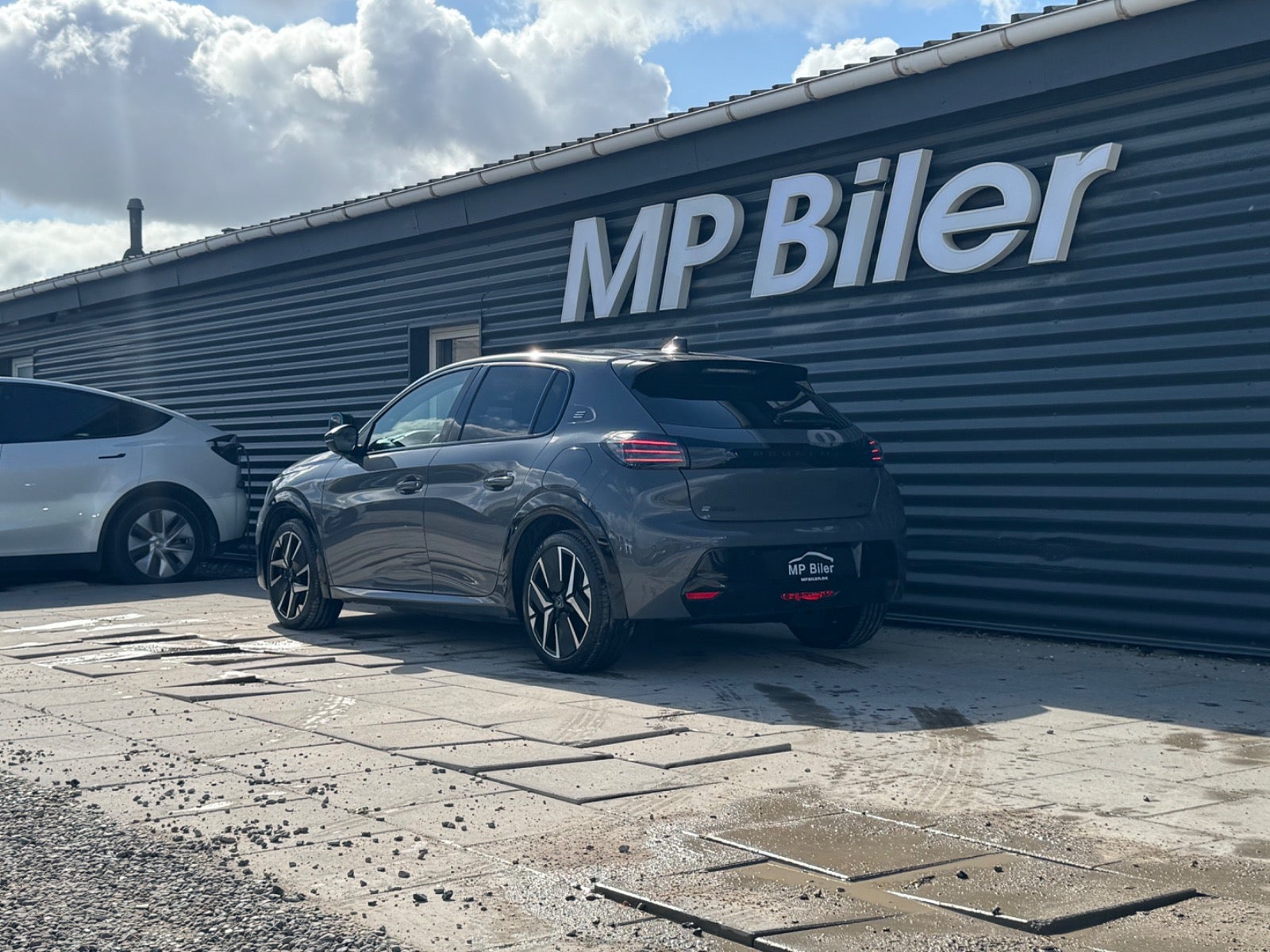 Billede af Peugeot e-208 54 GT