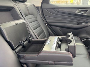 MG EHS PHEV Luxury