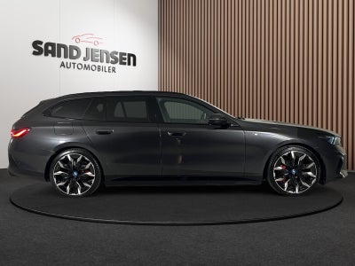 BMW i5 eDrive40 Touring M-Sport Pro