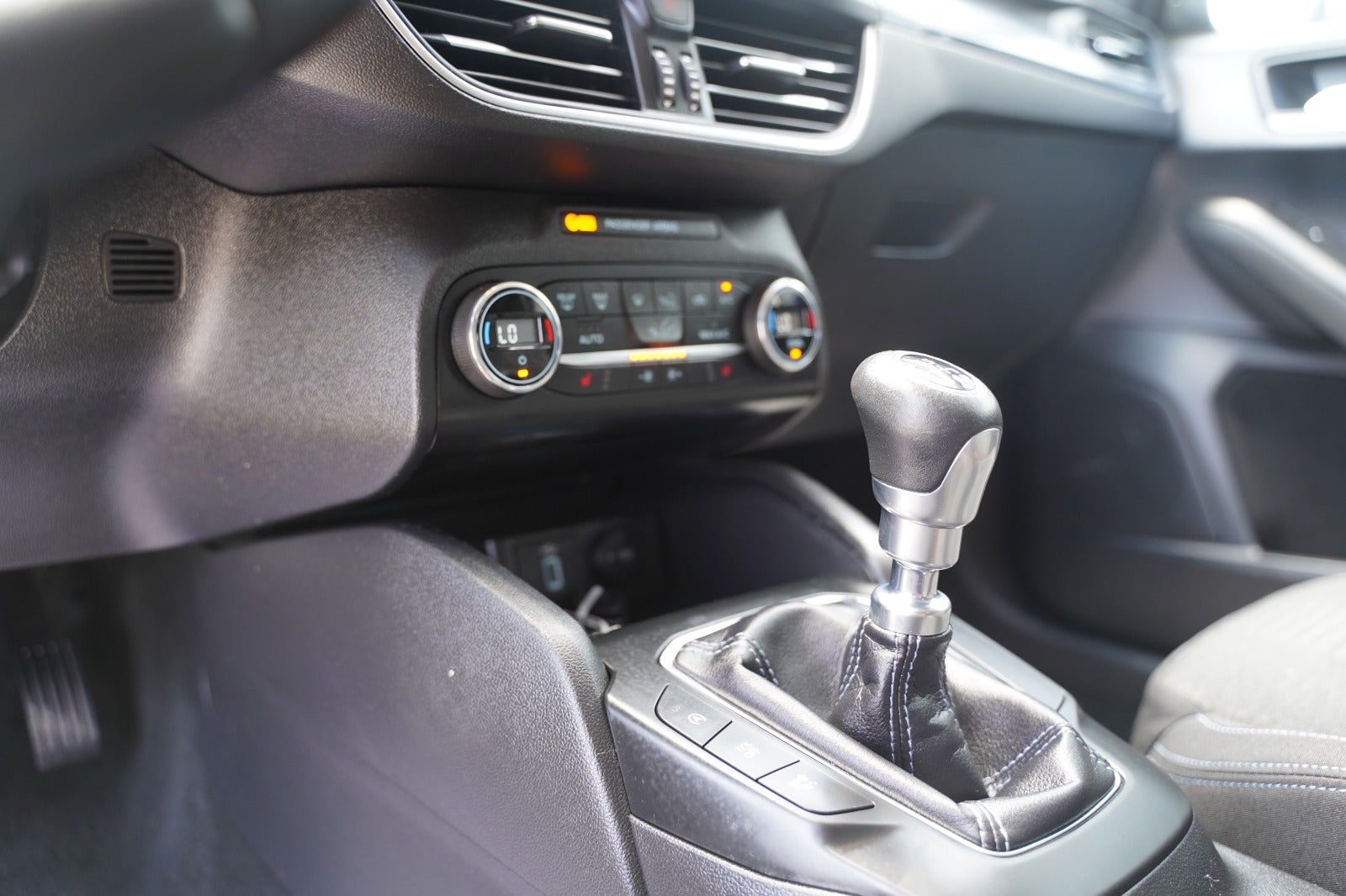 Billede af Ford Focus 1,0 EcoBoost Active Business stc.