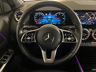 Mercedes EQA250 Progressive Van