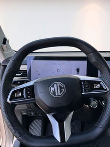 MG HS PHEV Luxury