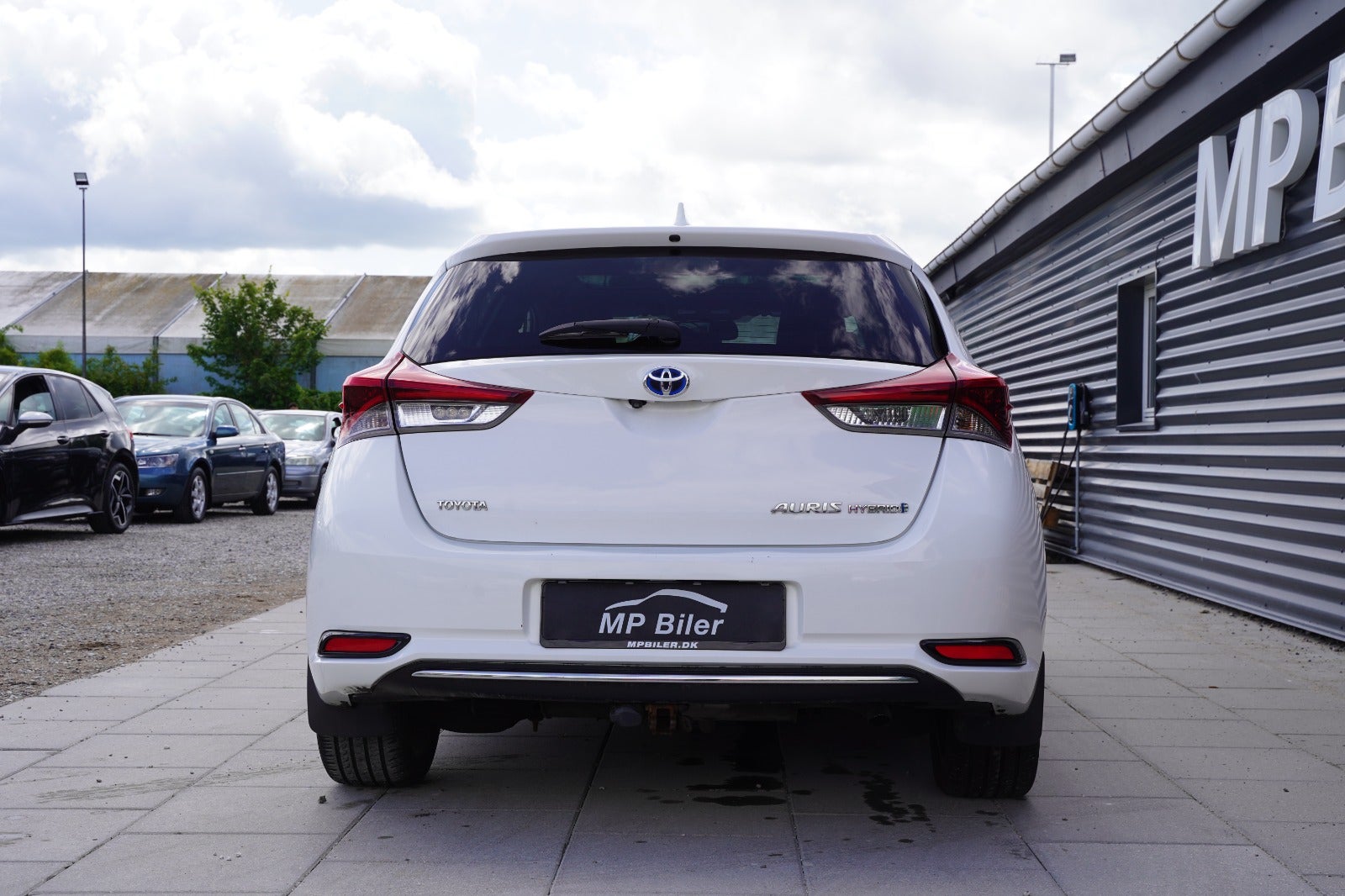 Billede af Toyota Auris 1,8 Hybrid H2 Style Skyview CVT