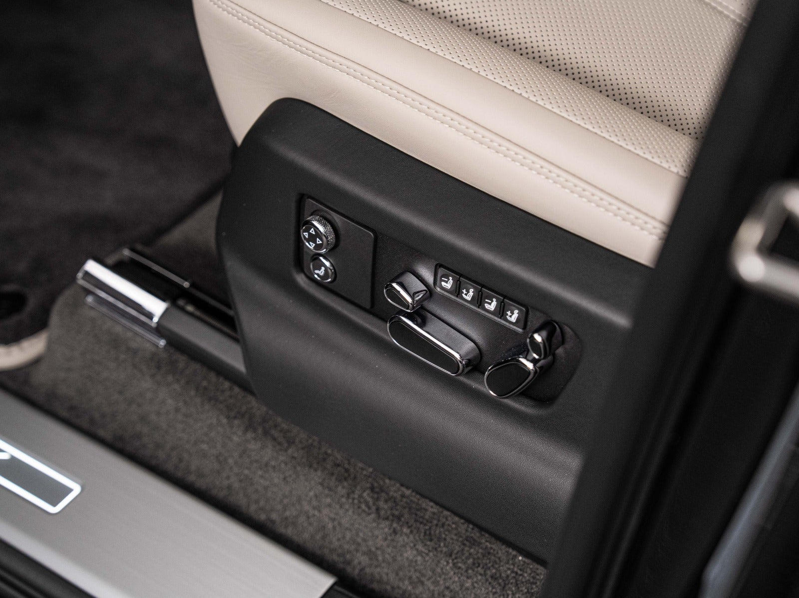 Gallery image 24 of 24