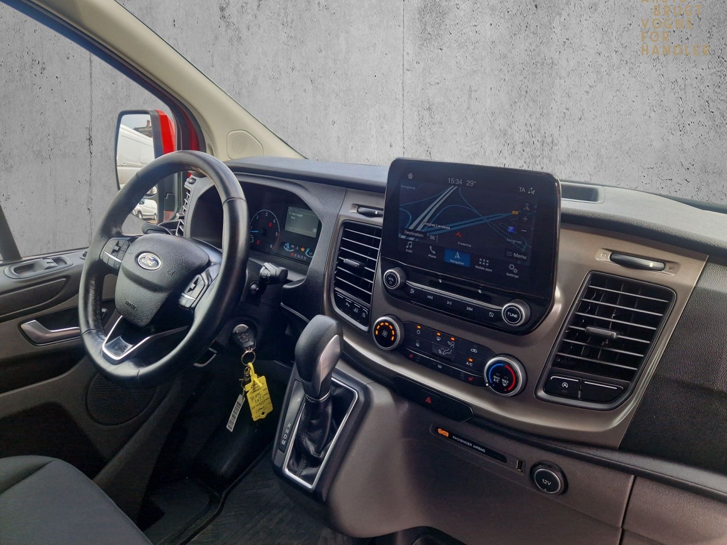 Billede af Ford Transit Custom 340L 2,0 TDCi 130 Trend aut.