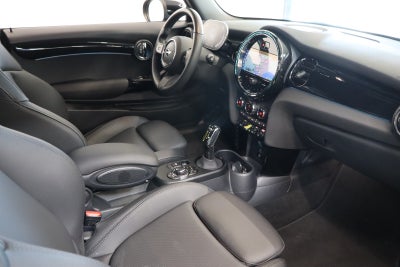 MINI Cooper SE Classic Trim