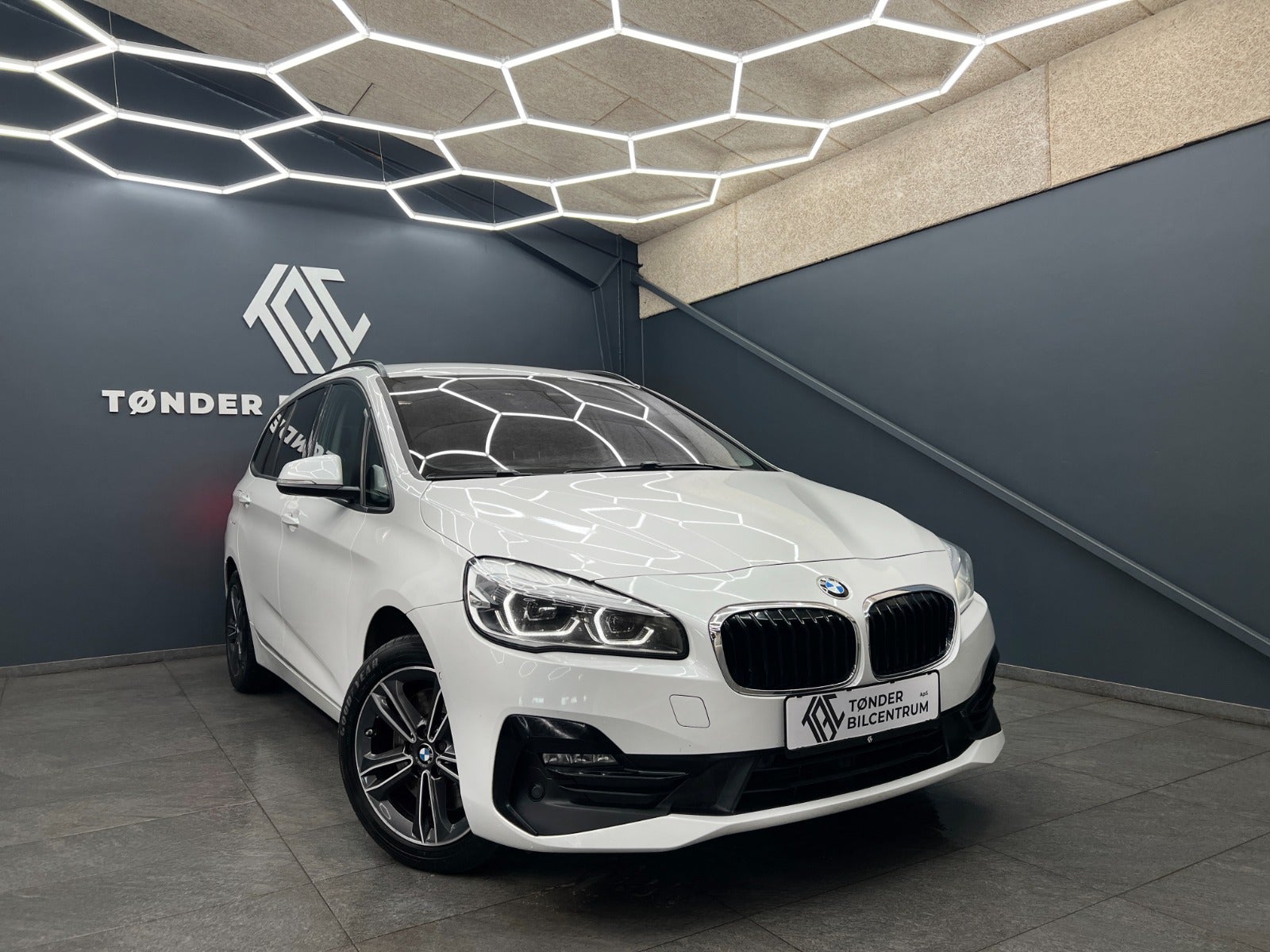 BMW 218d 2019