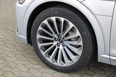 Audi e-tron S-line quattro