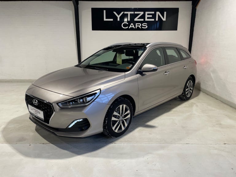 Hyundai i30 CRDi 136 Premium stc.