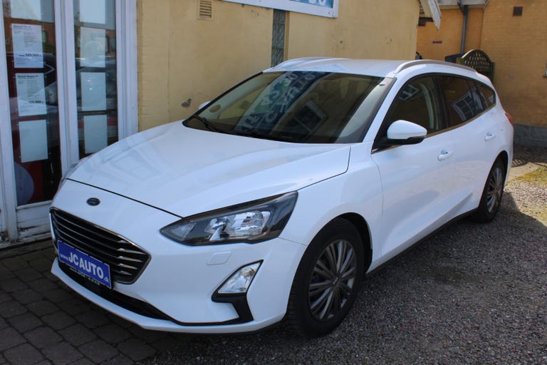 Ford Focus EcoBlue Titanium Business stc.