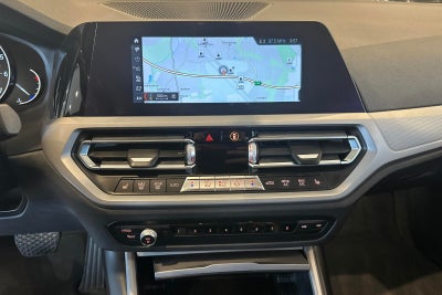 BMW 330i Connected aut.