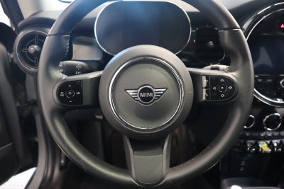 MINI Cooper SE Camden Edition