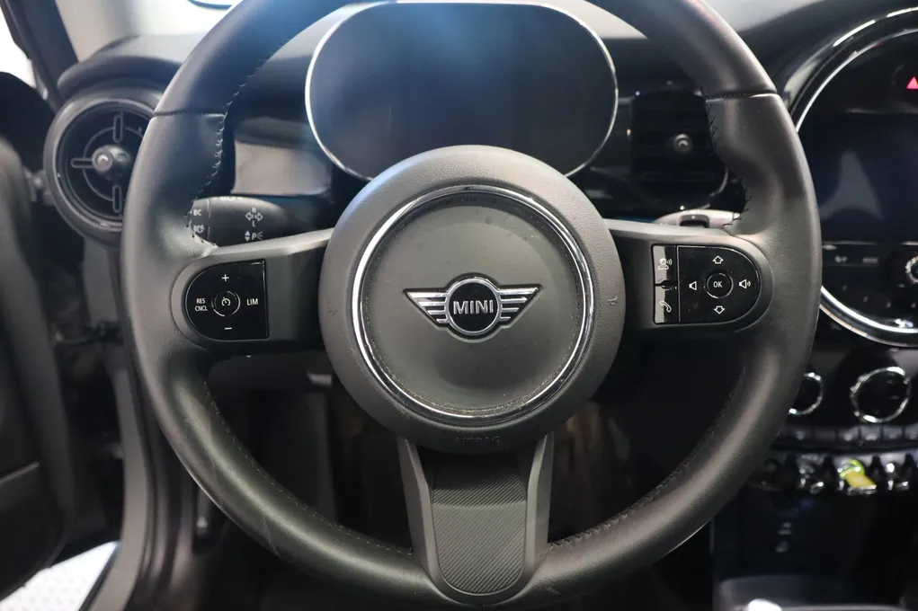 MINI Cooper SE Camden Edition