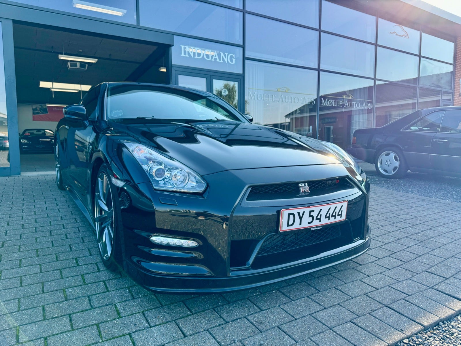 Billede af Nissan GT-R 3,8 V6 Black Edition aut.