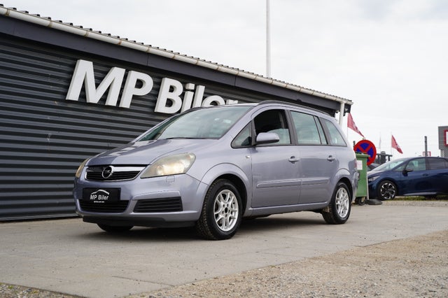 Opel Zafira 1,8 16V 140 Limited 7prs