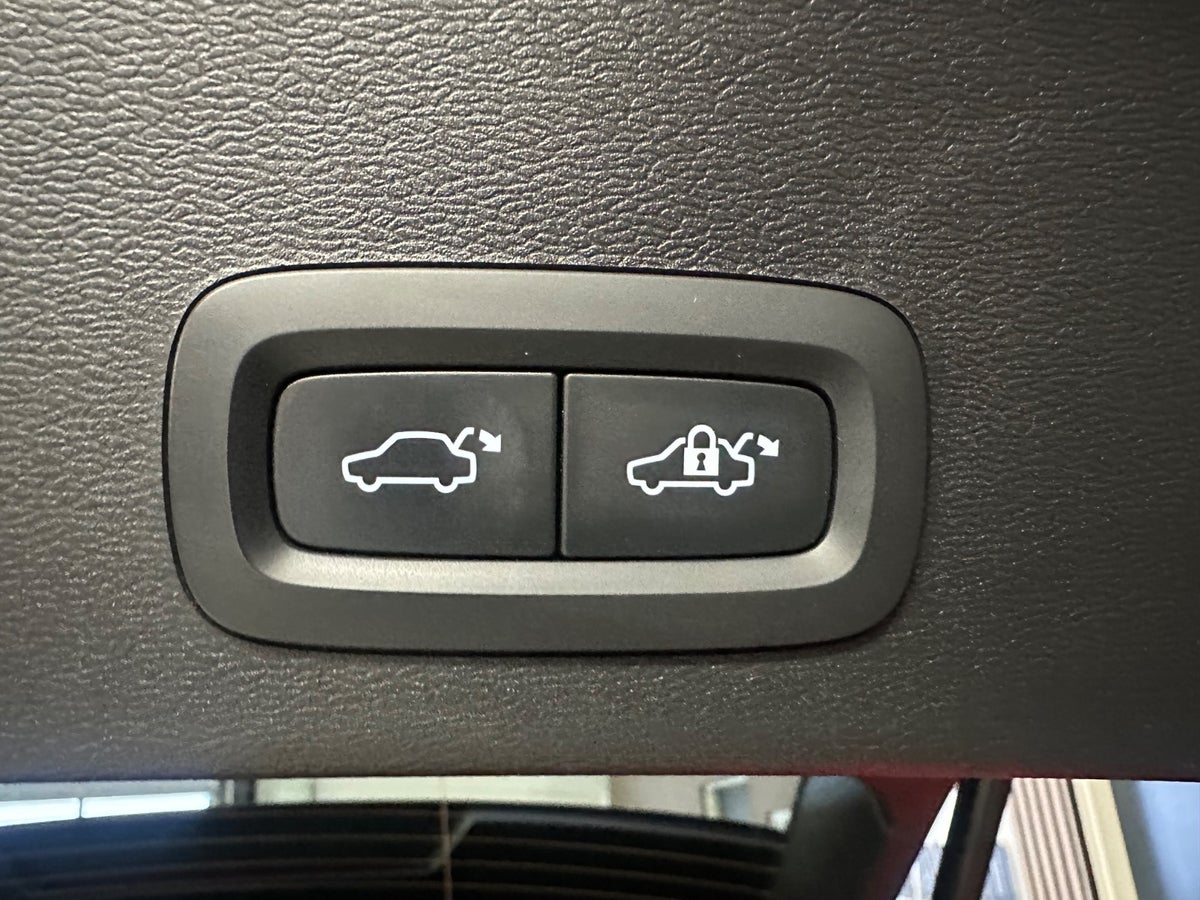 Volvo XC40 ReCharge Extended Range Plus