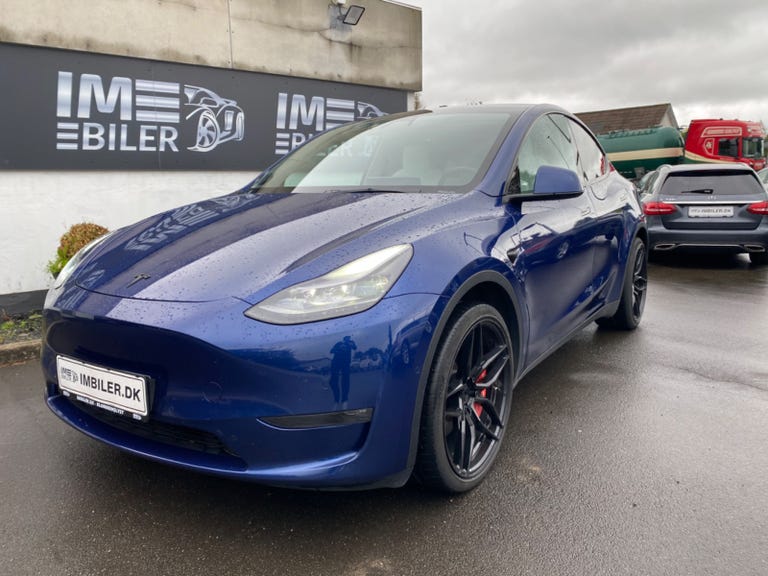 Tesla Model Y Long Range AWD