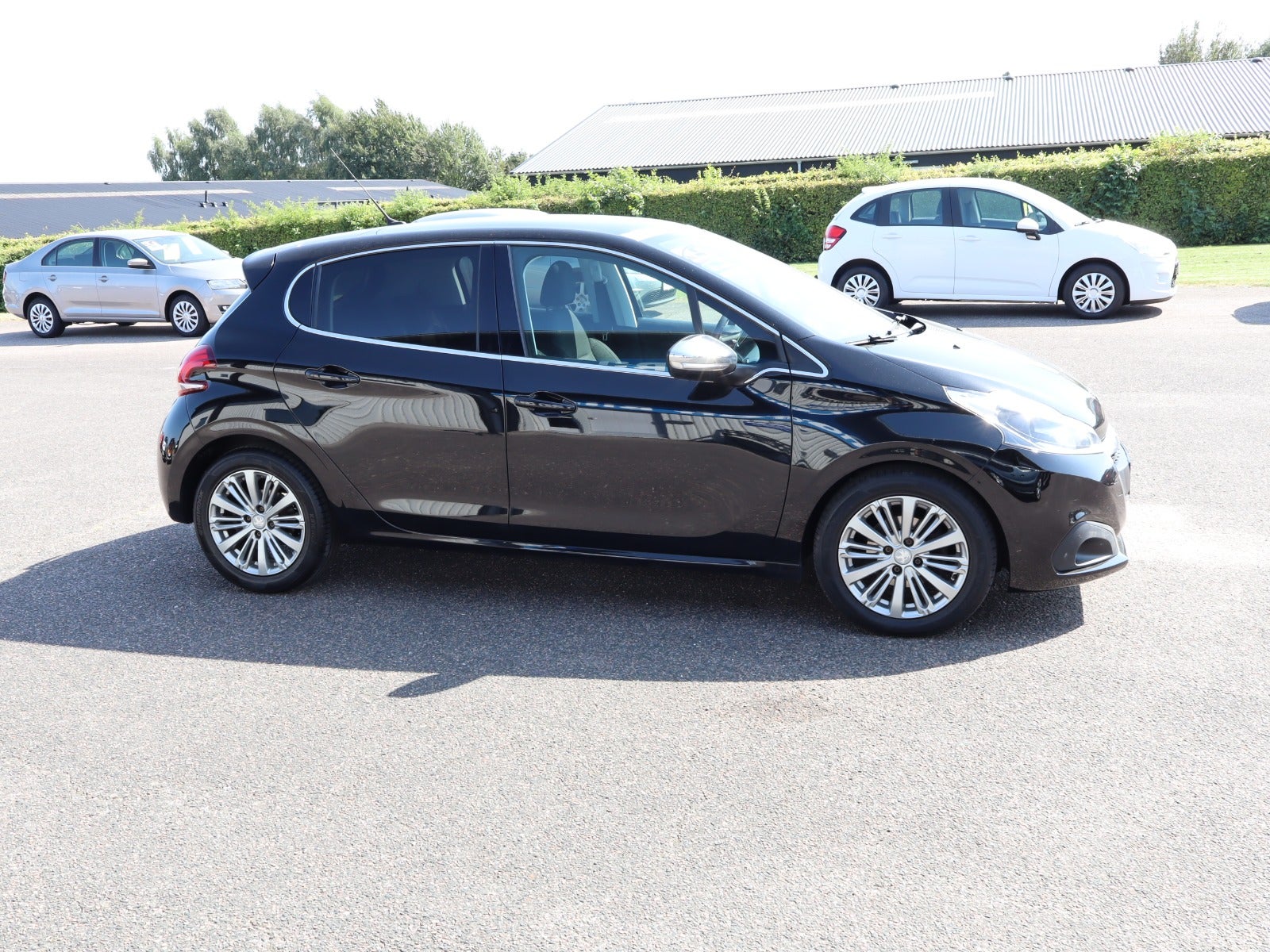 Billede af Peugeot 208 1,6 BlueHDi 100 Allure