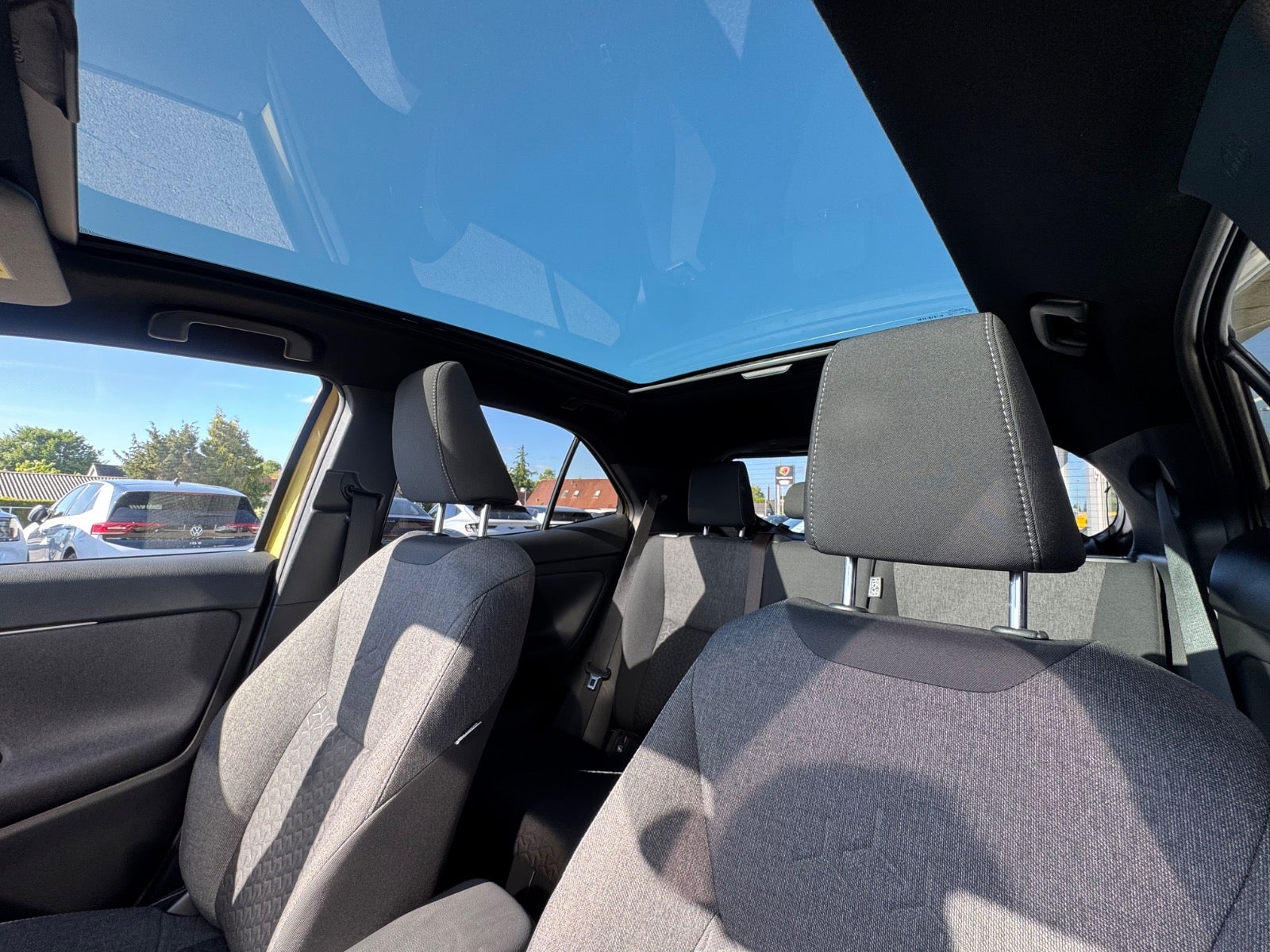 Billede af Toyota Yaris Cross 1,5 Hybrid Style Tech+ e-CVT