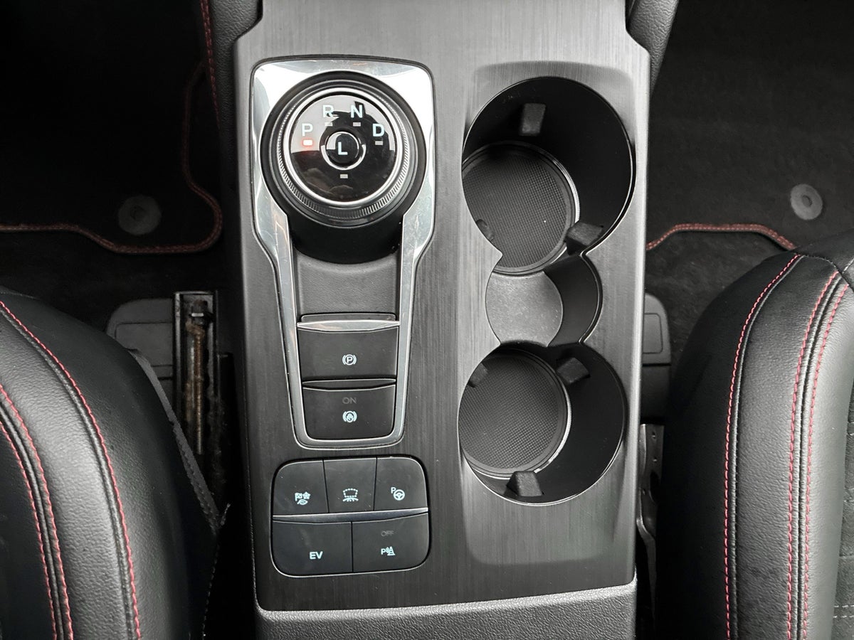 Ford Kuga PHEV ST-Line X CVT billede 19