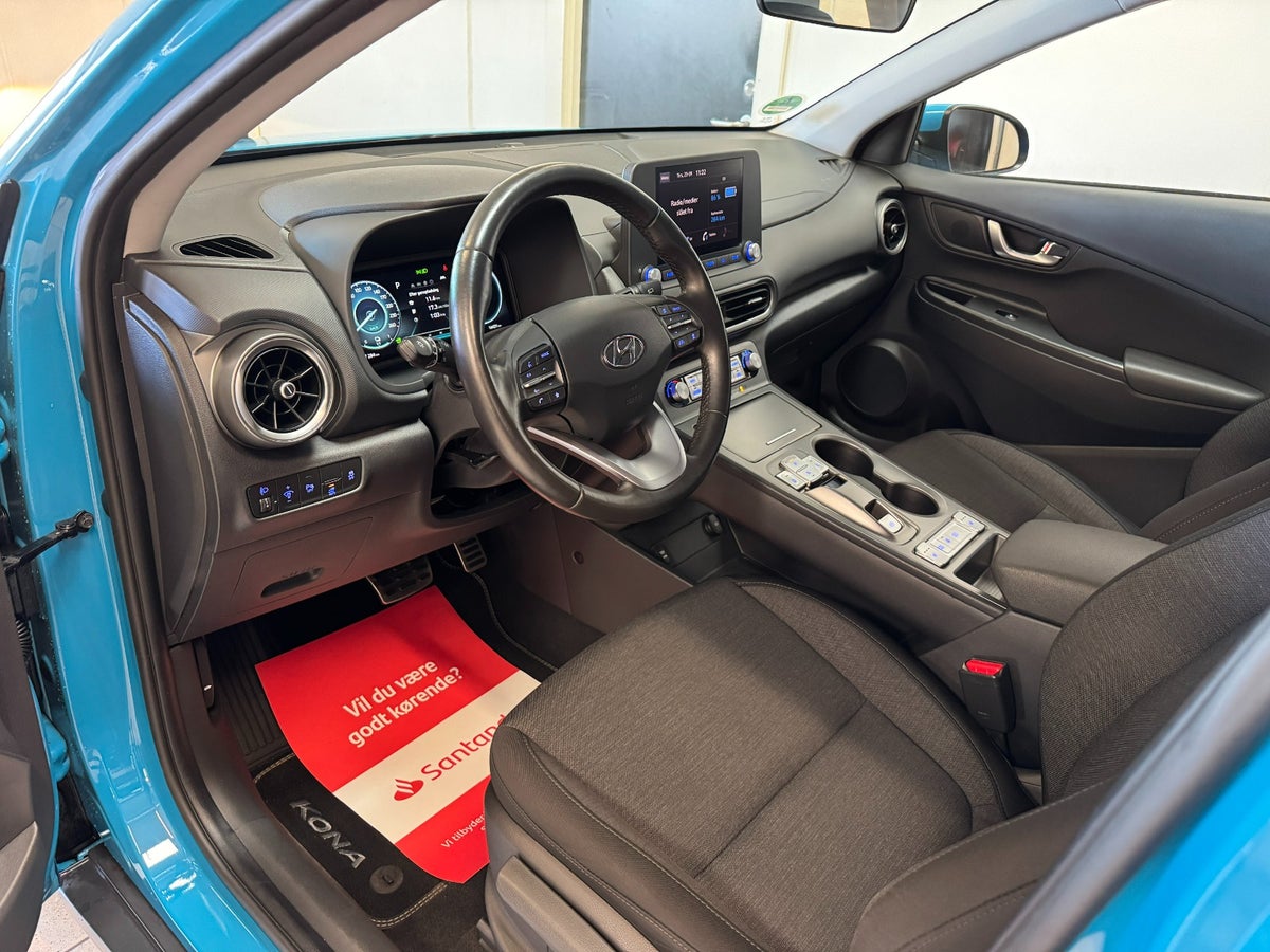 Hyundai Kona EV Select