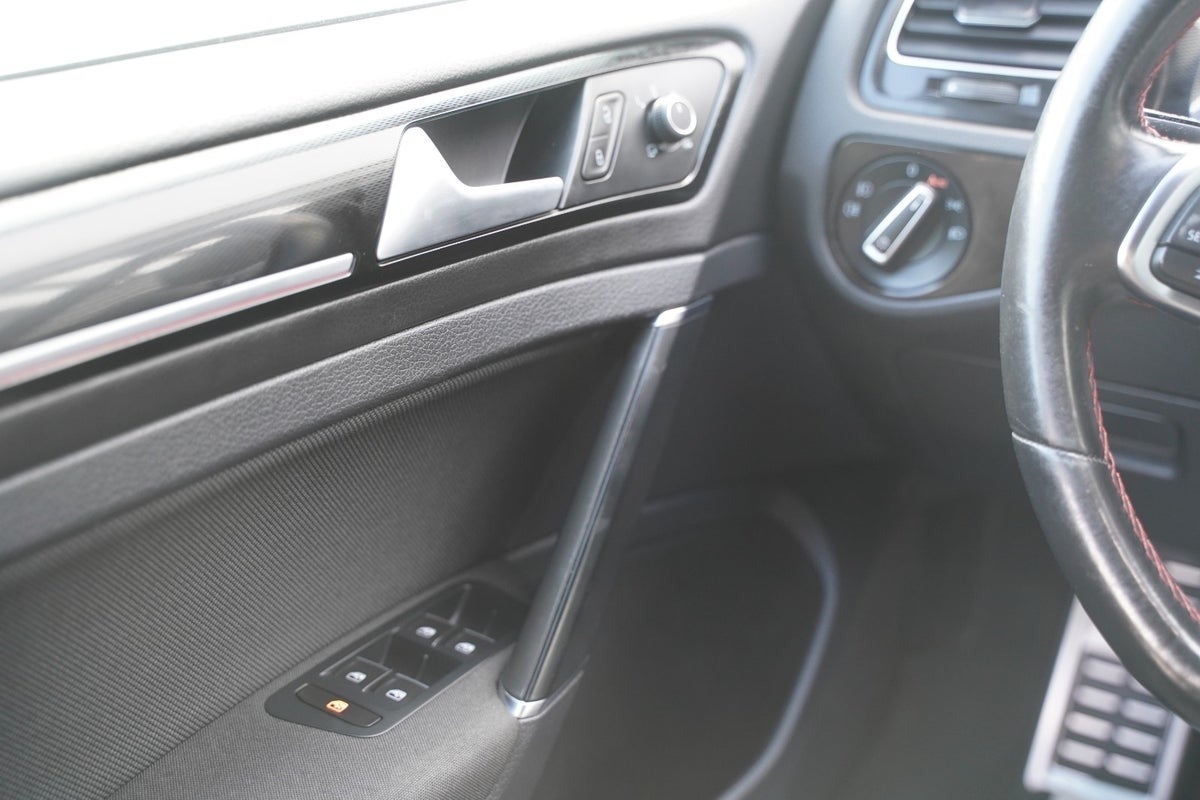 Billede af VW Golf VII 2,0 GTi Performance DSG BMT