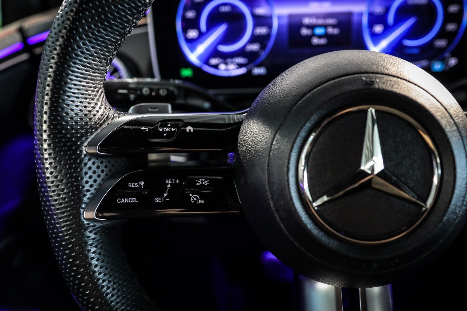 Billede af Mercedes EQE350 SUV  AMG Line 4Matic