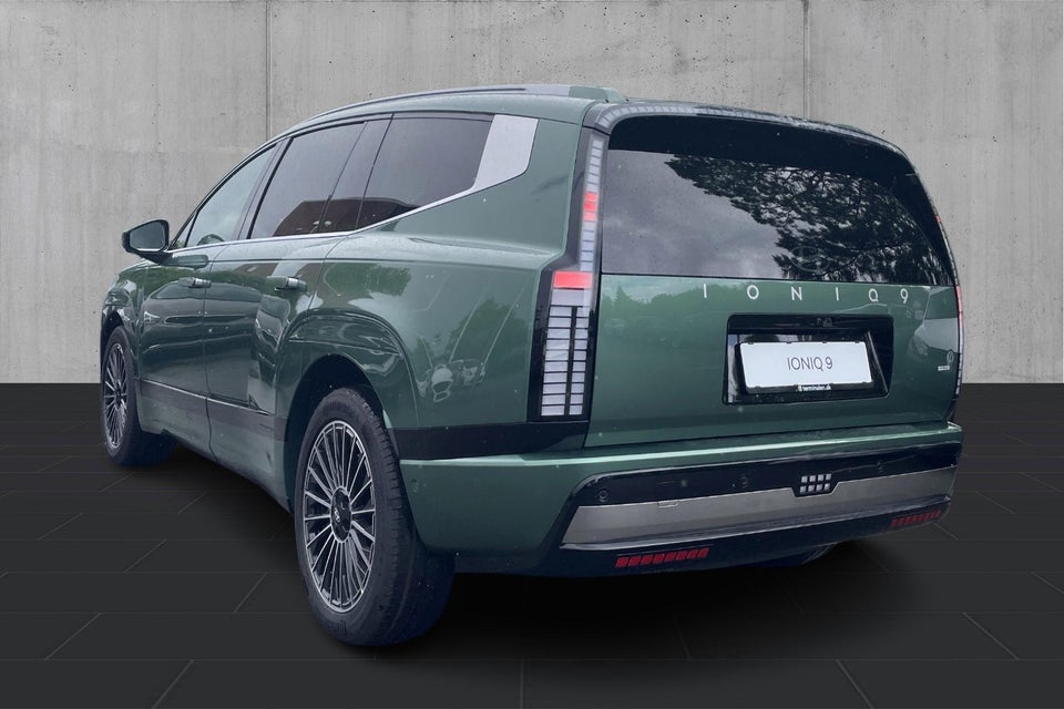 Hyundai Ioniq 9 110,0 Calligraphy 4WD 7prs 2026