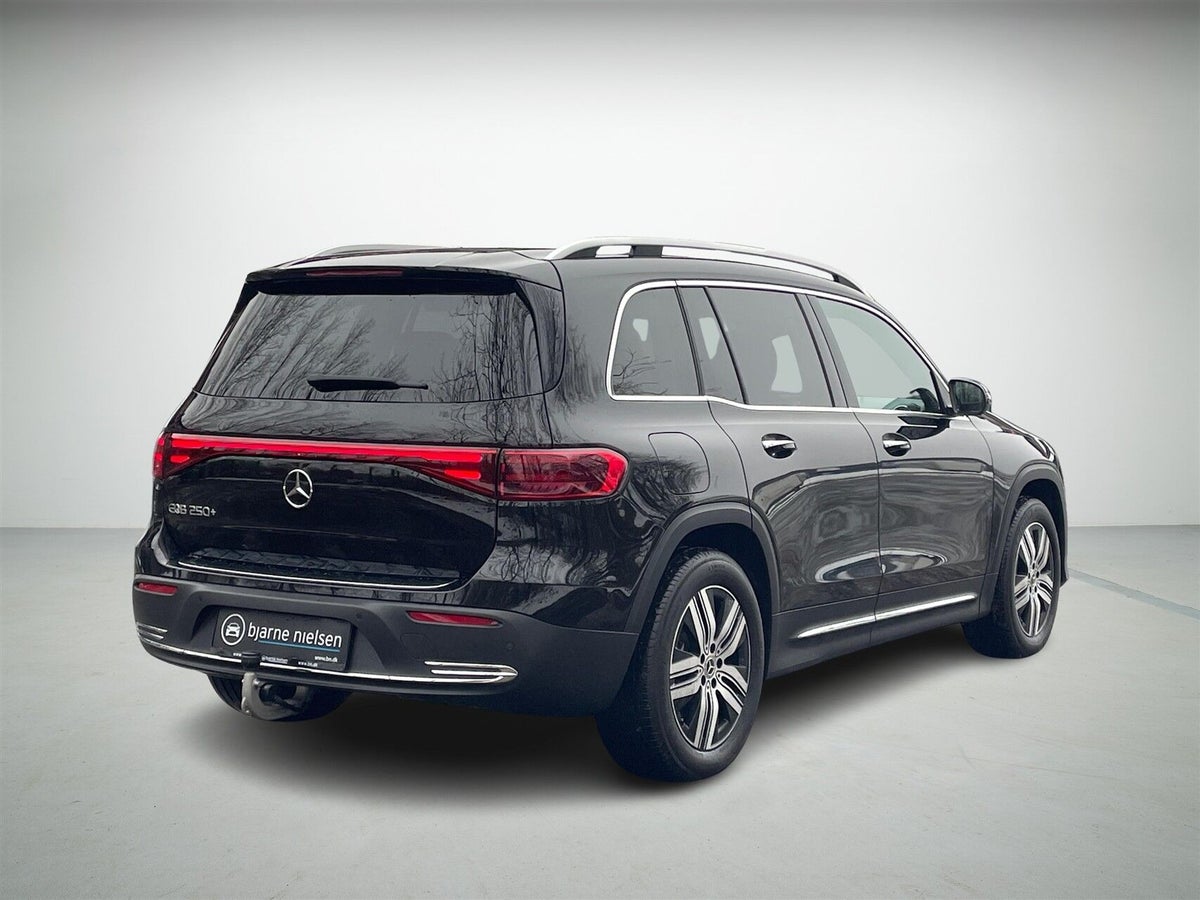 Mercedes EQB250+ Electric Art billede 12