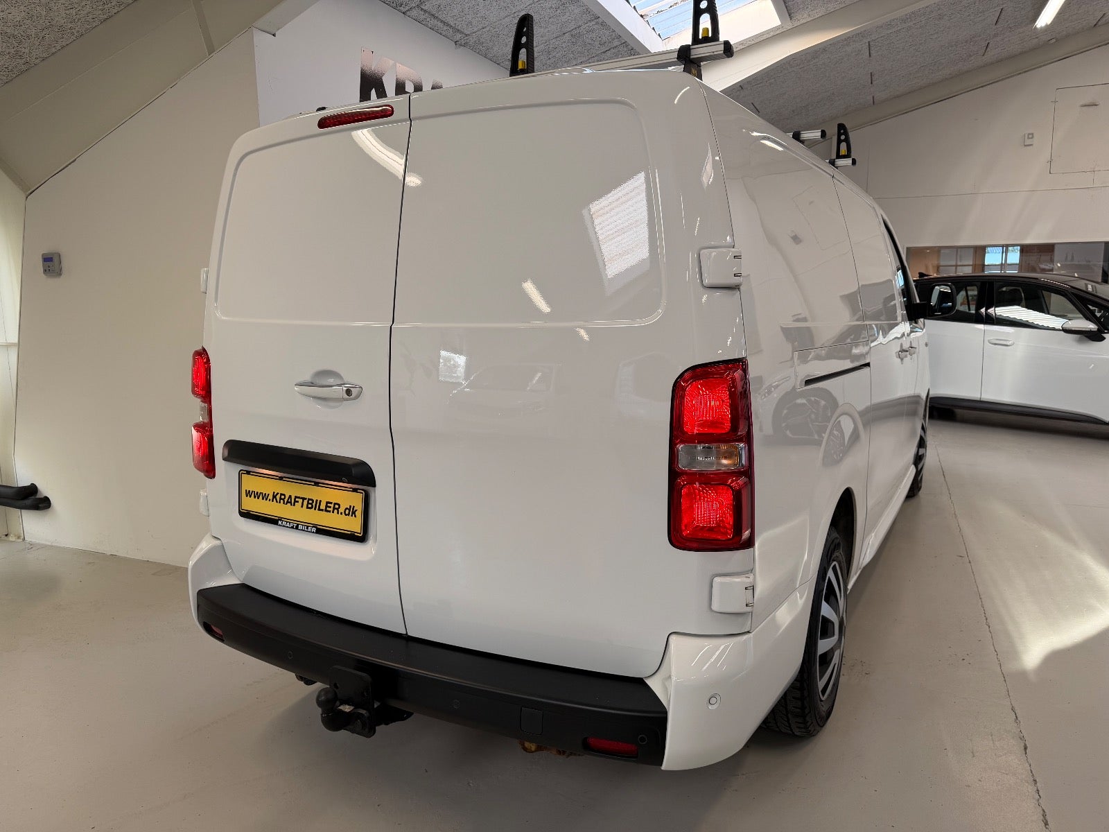 Billede af Citroën Jumpy 2,0 BlueHDi 180 L3 MasterLine EAT8