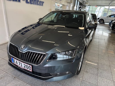 Skoda Superb 2,0 TDi 150 Business Executive Combi DSG 5d