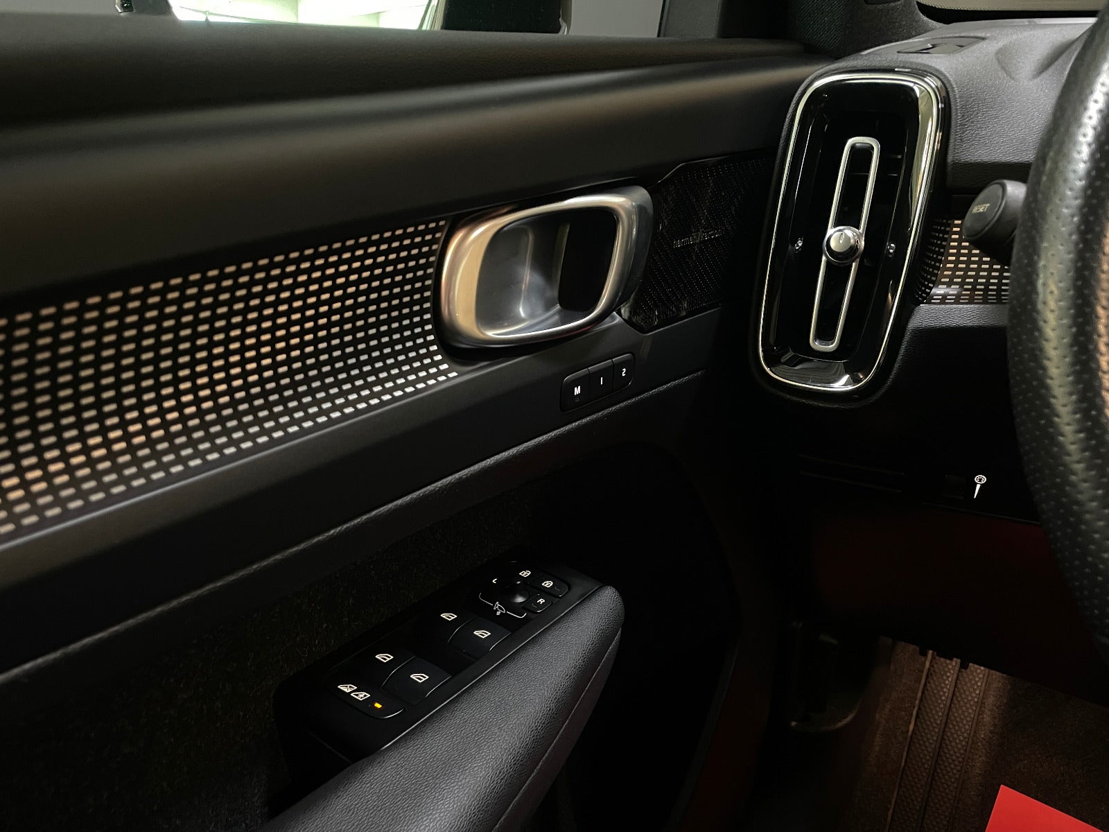 Billede af Volvo XC40  P8 ReCharge Twin R-Design