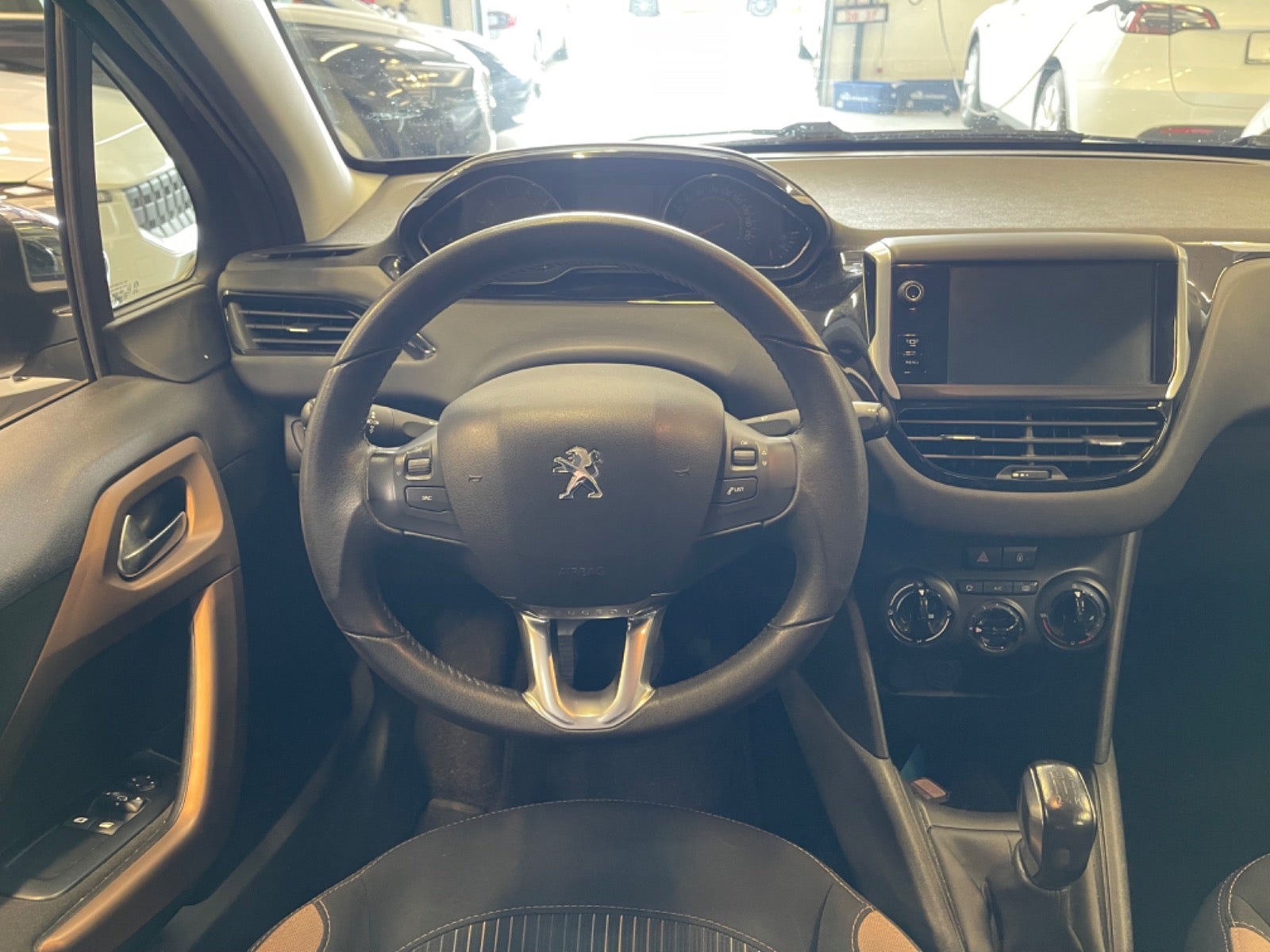 Billede af Peugeot 208 1,2 VTi Active