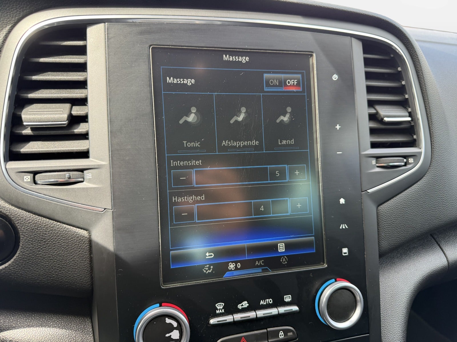 Billede af Renault Megane IV 1,2 TCe 130 Bose Edition EDC