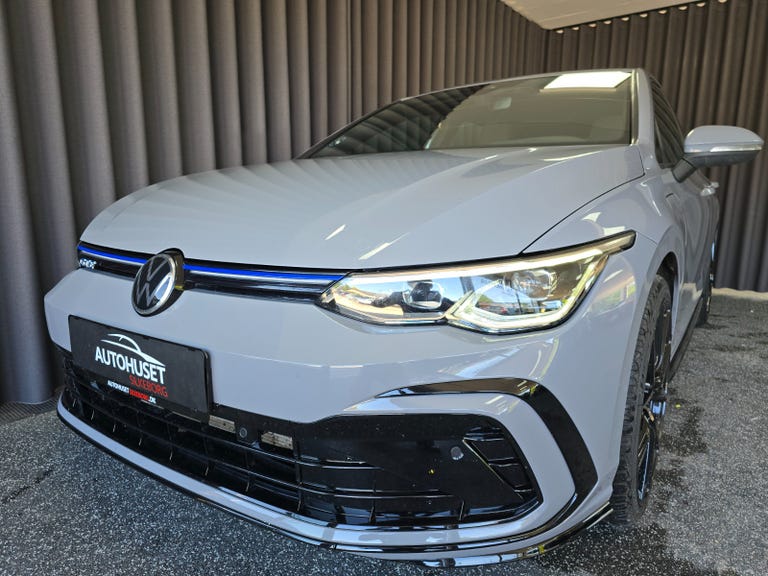 VW Golf VIII GTE DSG