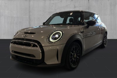 MINI Cooper SE Classic Trim 2024
