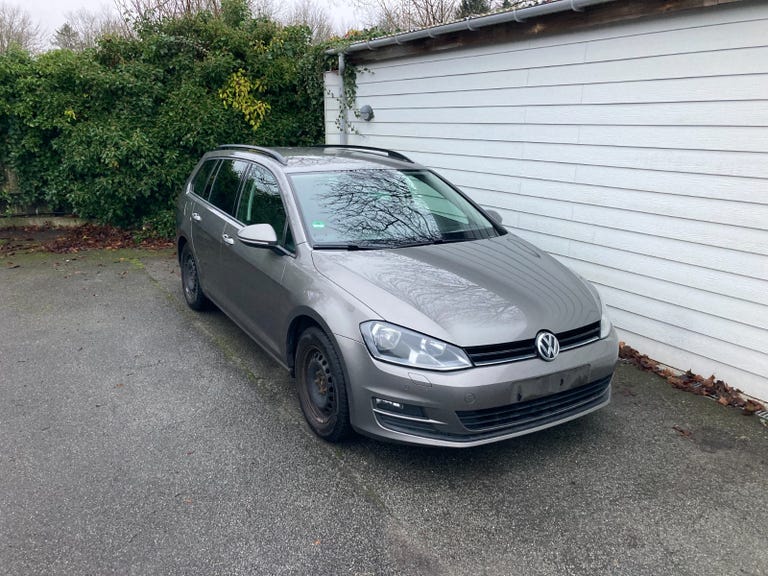 VW Golf VII TSi 125 Style Variant BMT