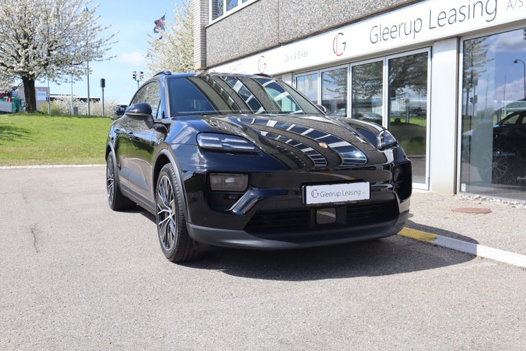 Porsche Macan 4 