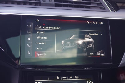 Audi Q8 e-tron S-line quattro