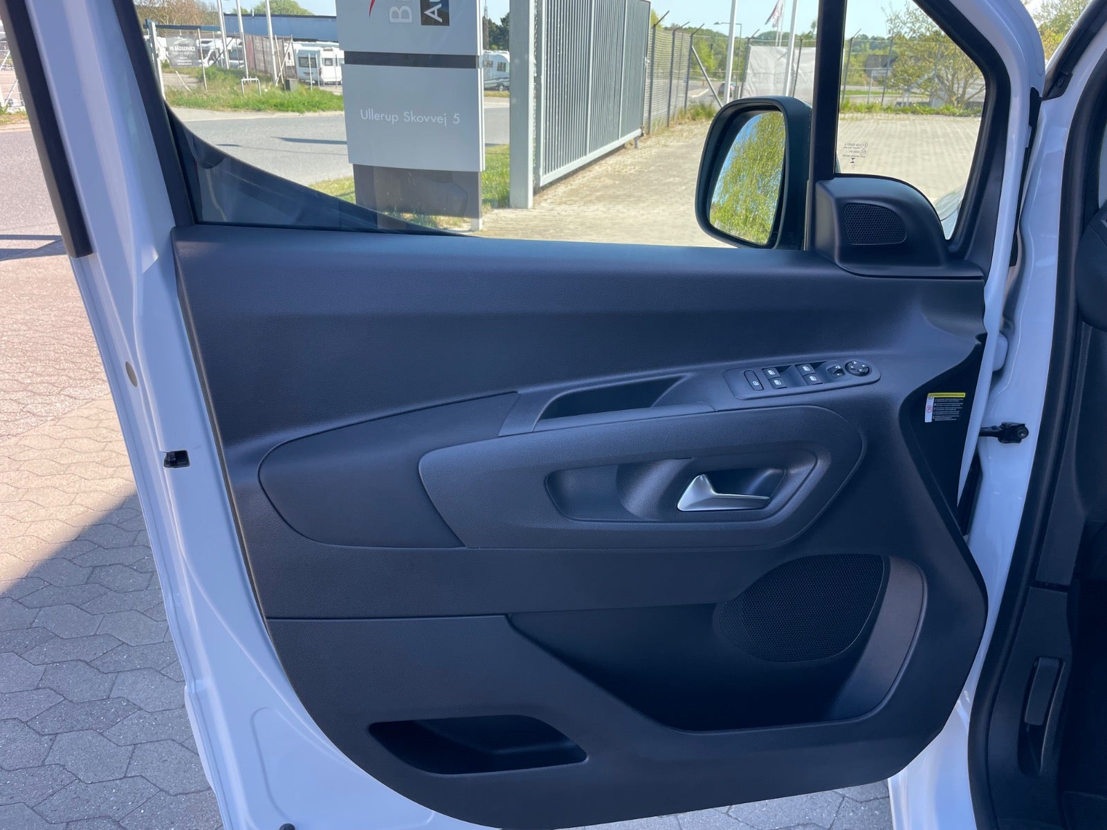 Billede af Opel Combo-e Life 50 Ultimate L2