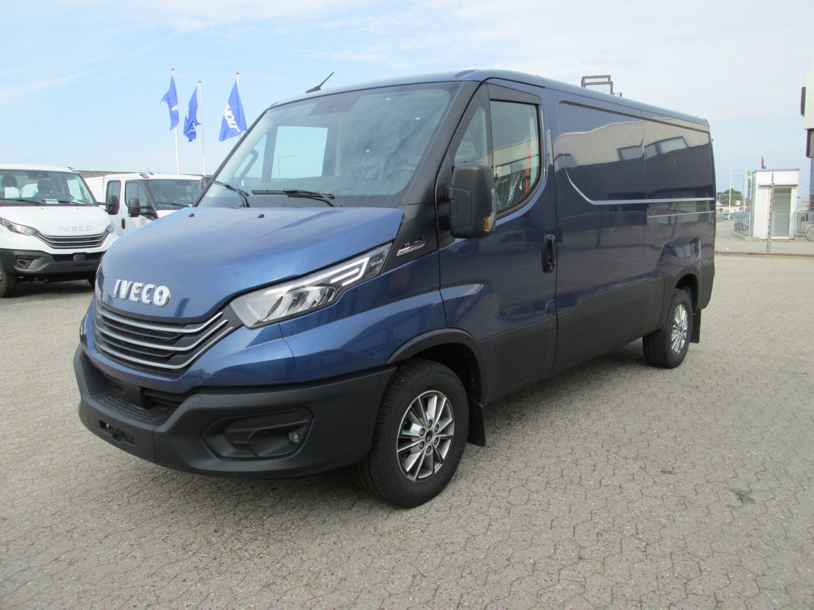 Billede af Iveco Daily 3,0 35S18 9m³ Van AG8