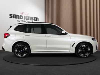 BMW iX3 Charged Plus M-Sport